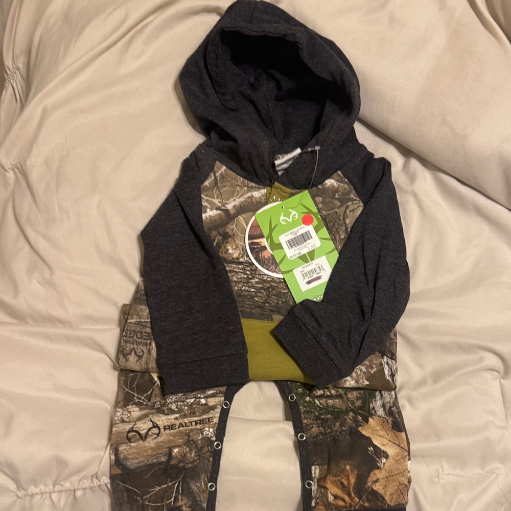 Realtree Infant Camo Outfit Onsie 12-18M